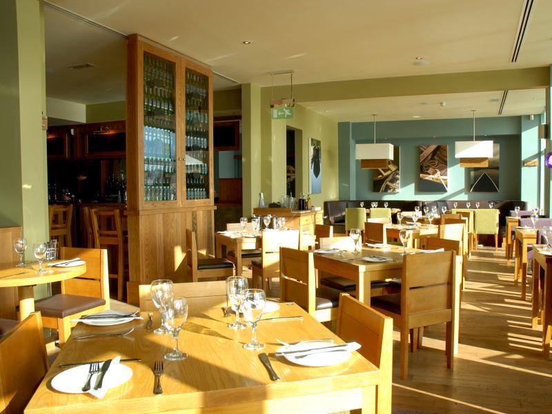De Vere Cotswold Water Park Hotel South Cerney