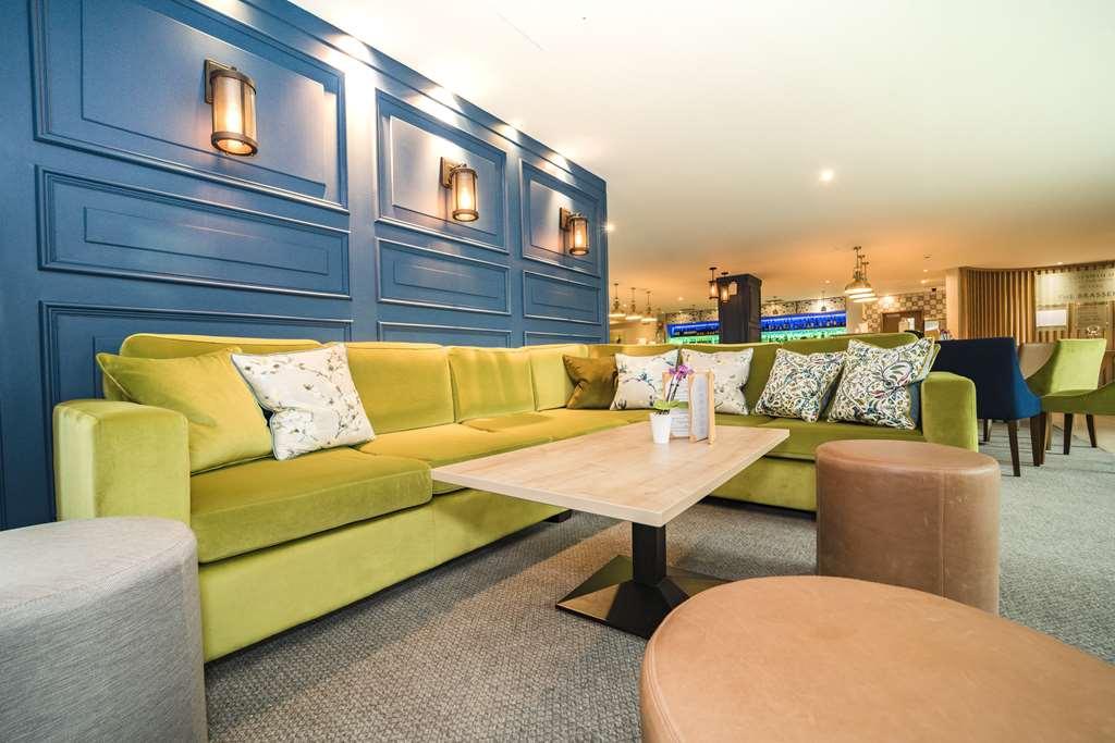 De Vere Cotswold Water Park Hotel