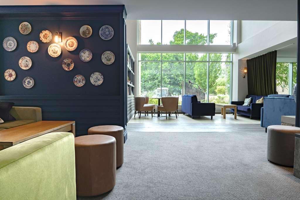 De Vere Cotswold Water Park Hotel
