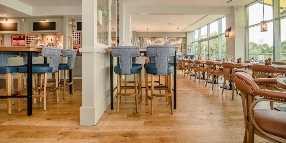 De Vere Cotswold Water Park Hotel South Cerney